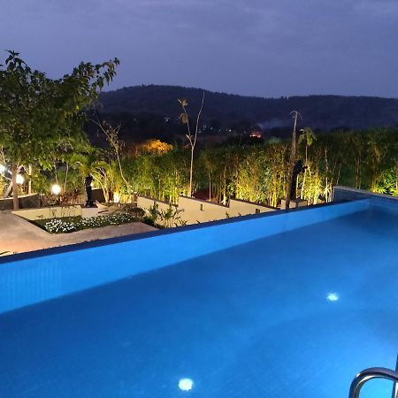 Rock Forest Goa Honeymoon Cottages Калангут Экстерьер фото