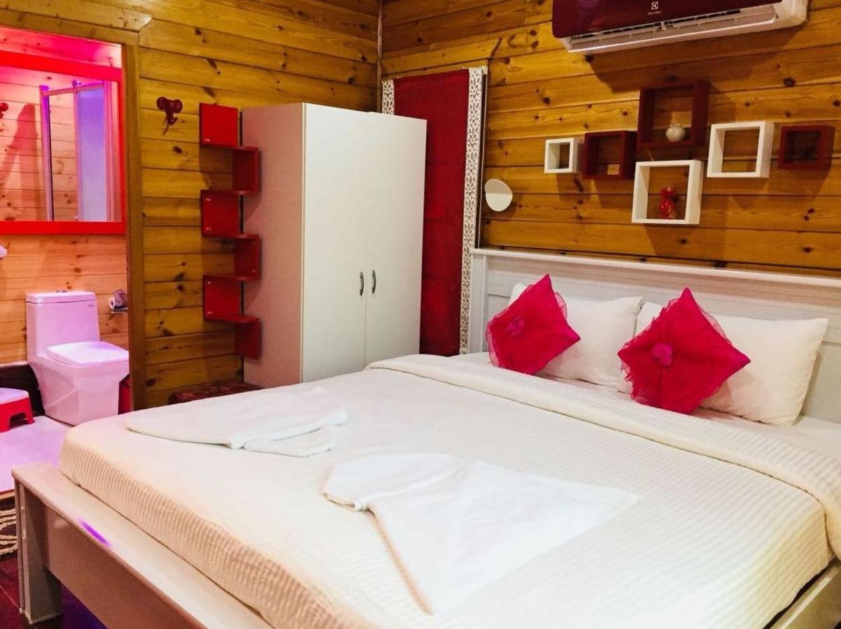 Rock Forest Goa Honeymoon Cottages Калангут Экстерьер фото
